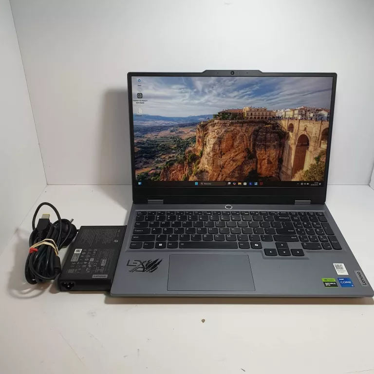 LAPTOP LENOVO LEGION SLIM 5 16IRH8 I5/24GB/512GB RTX 4050 WIN 11PRO / GW