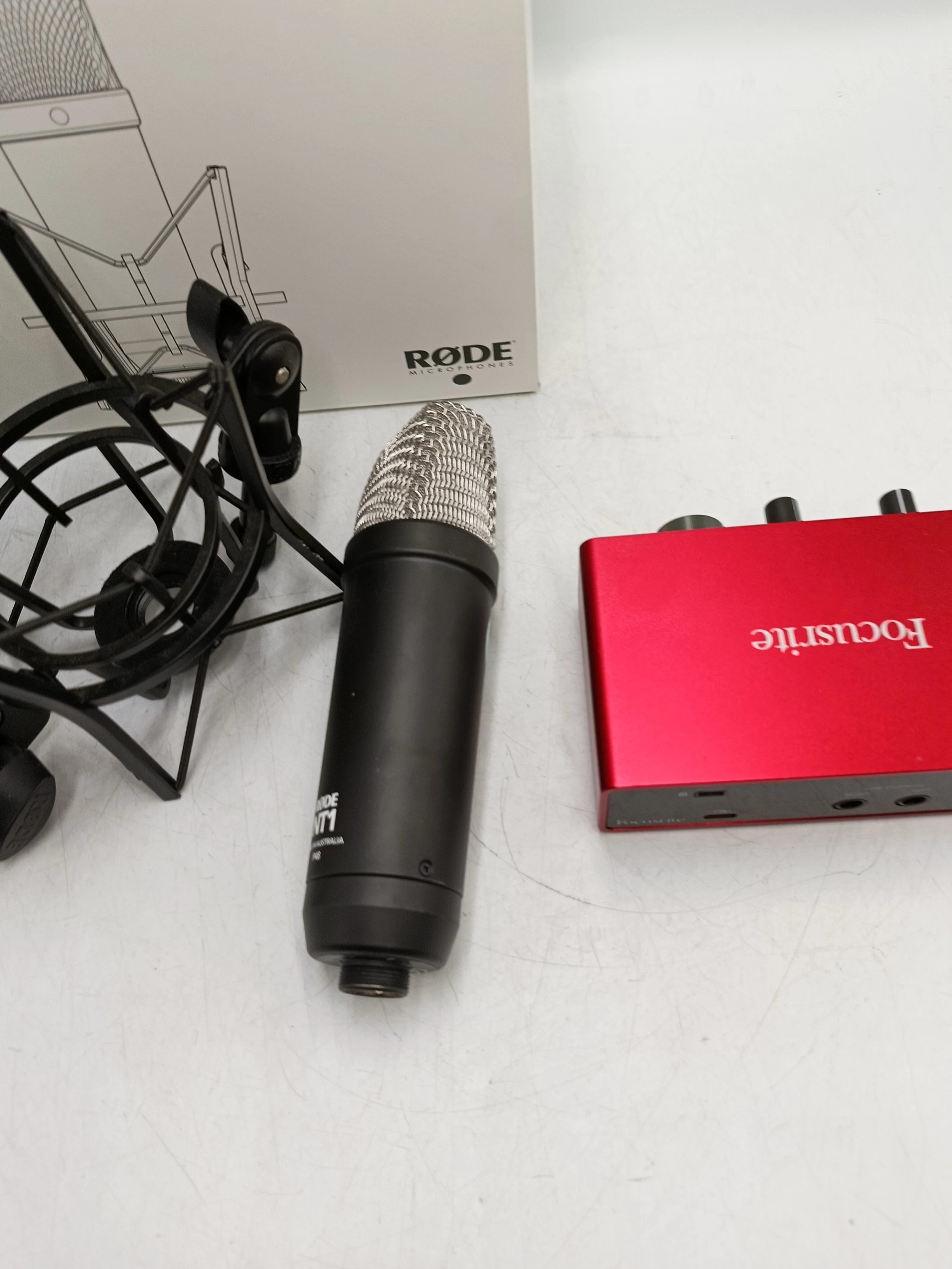 mikrofon-rode-nt1-focusrite-scartell-solo-gen3-zastosowanie-249944-1785944