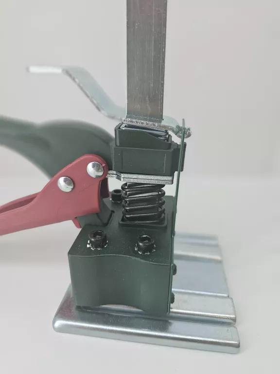 parkside-podnosnik-maks-150-kg-wysokosc-6-230-mm-rozpietosc-140-360-mm-marka-248811-951182