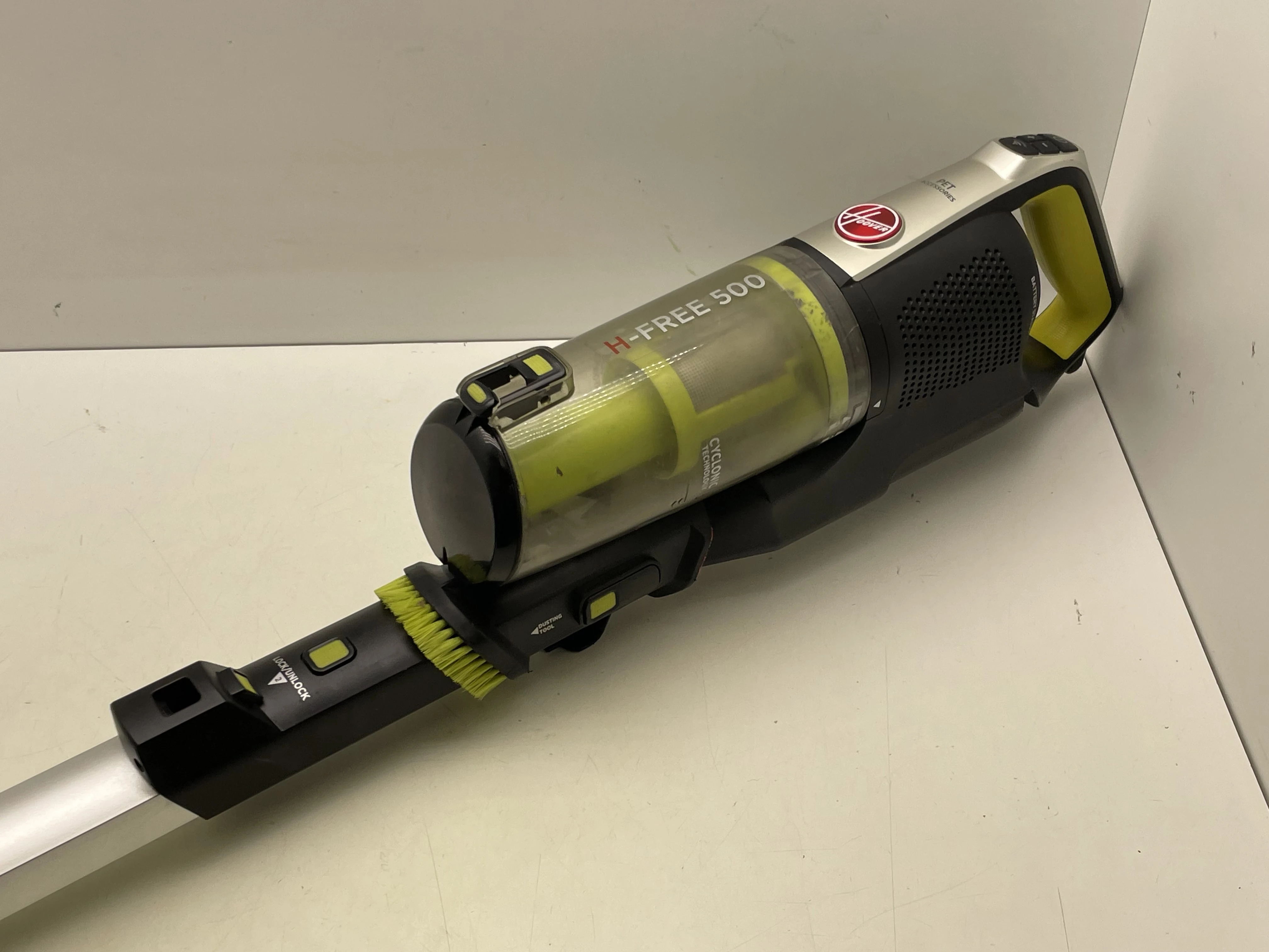 odkurzacz-pionowy-hoover-h-free-500-czarny-ladowarka-czas-pracy-bezprzewodowej-40