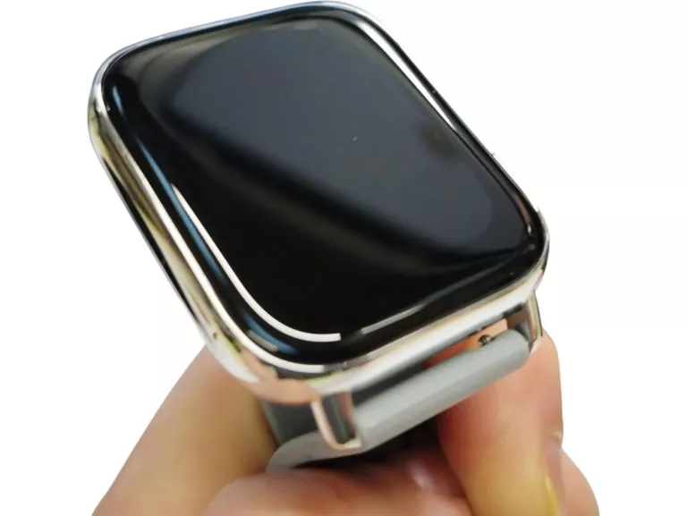 SMARTWATCH P32E OPASKA FITNESS CZARNY IP68 1.69"