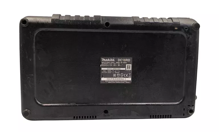 MAKITA DC18RD DWUPORTOWA SZYBKA ŁADOWARKA