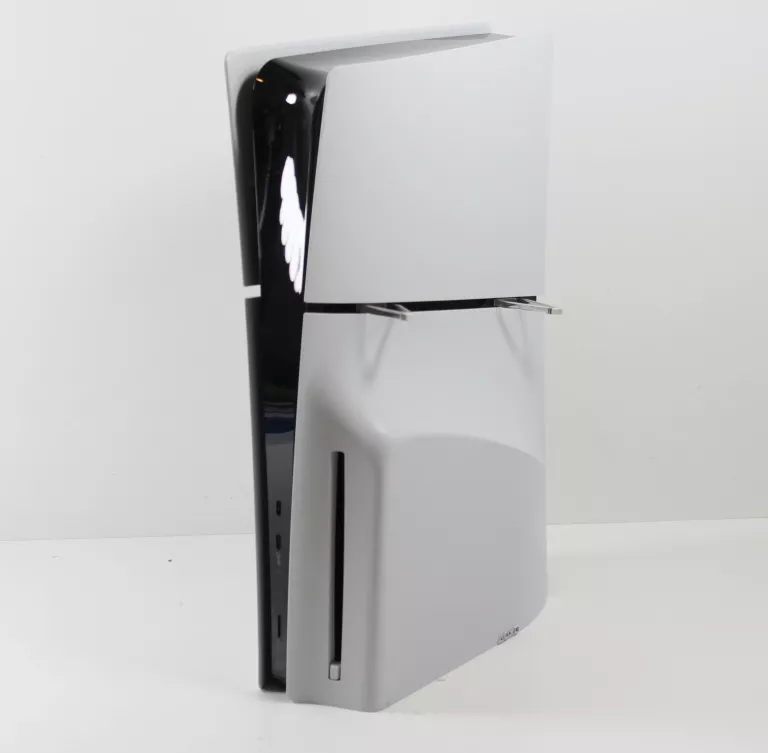KONSOLA PS5 SLIM 1TB CFI-2016 Z NAPĘDEM, DWA PADY + FC 25