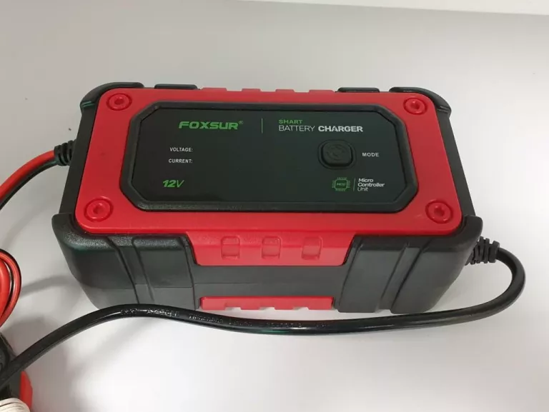 PROSTOWNIK SAMOCHODOWY FOXSUR 12V 7A
