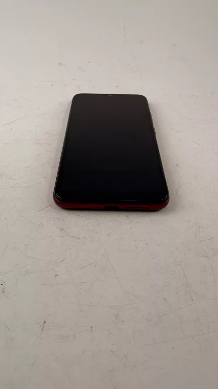 SMARTFON MOTOROLA MOTO E6 PLUS 4 GB / 64 GB 4G (LTE) CZERWONY