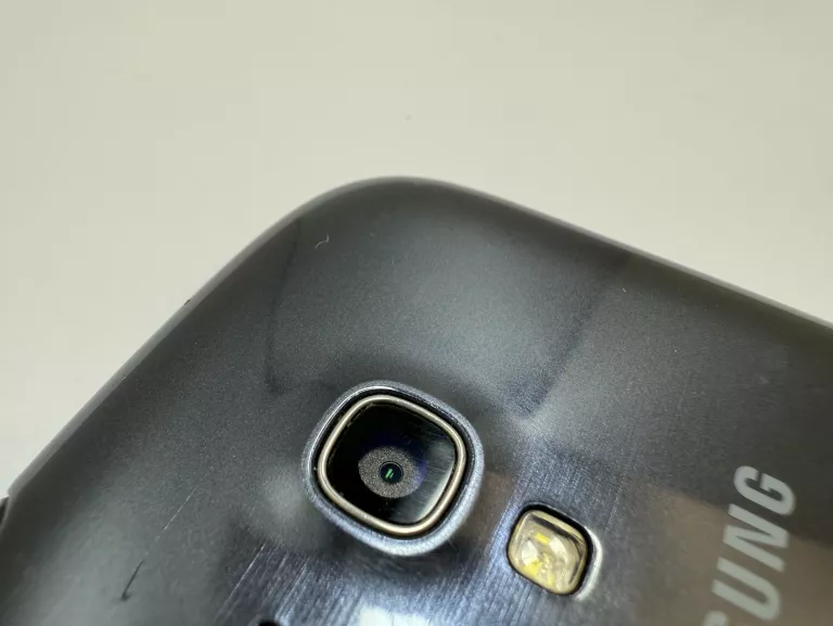TELEFON SAMSUNG GALAXY S III MINI