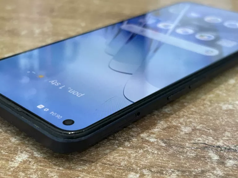 TELEFON REALME 9 6GB/128 GB SOLO