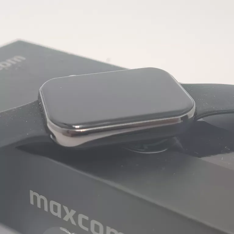 SMARTWATCH MAXCOM FW26