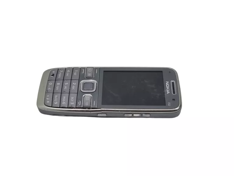 KULTOWY ORYGINALNY TELEFON NOKIA E52-1