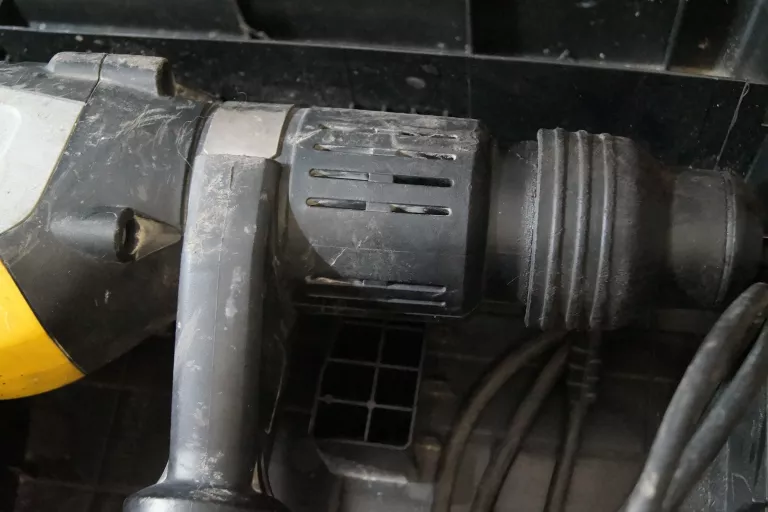 MŁOT UDAROWY SDS MAX DEWALT D25773 1700W