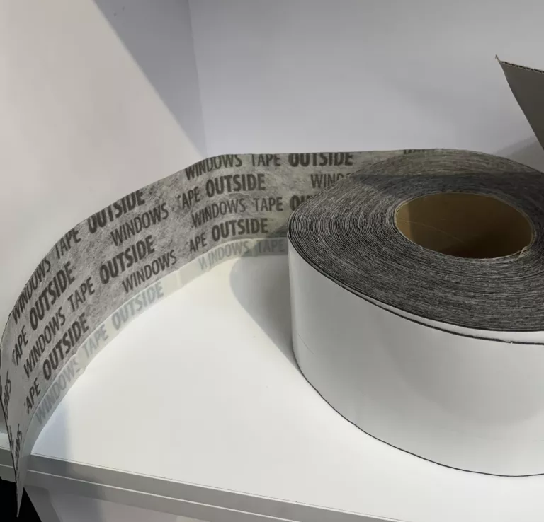 window-tape-outside-total-100mm-25m-tasma-do-montazu-okien-5901549475593-stan-11323-2