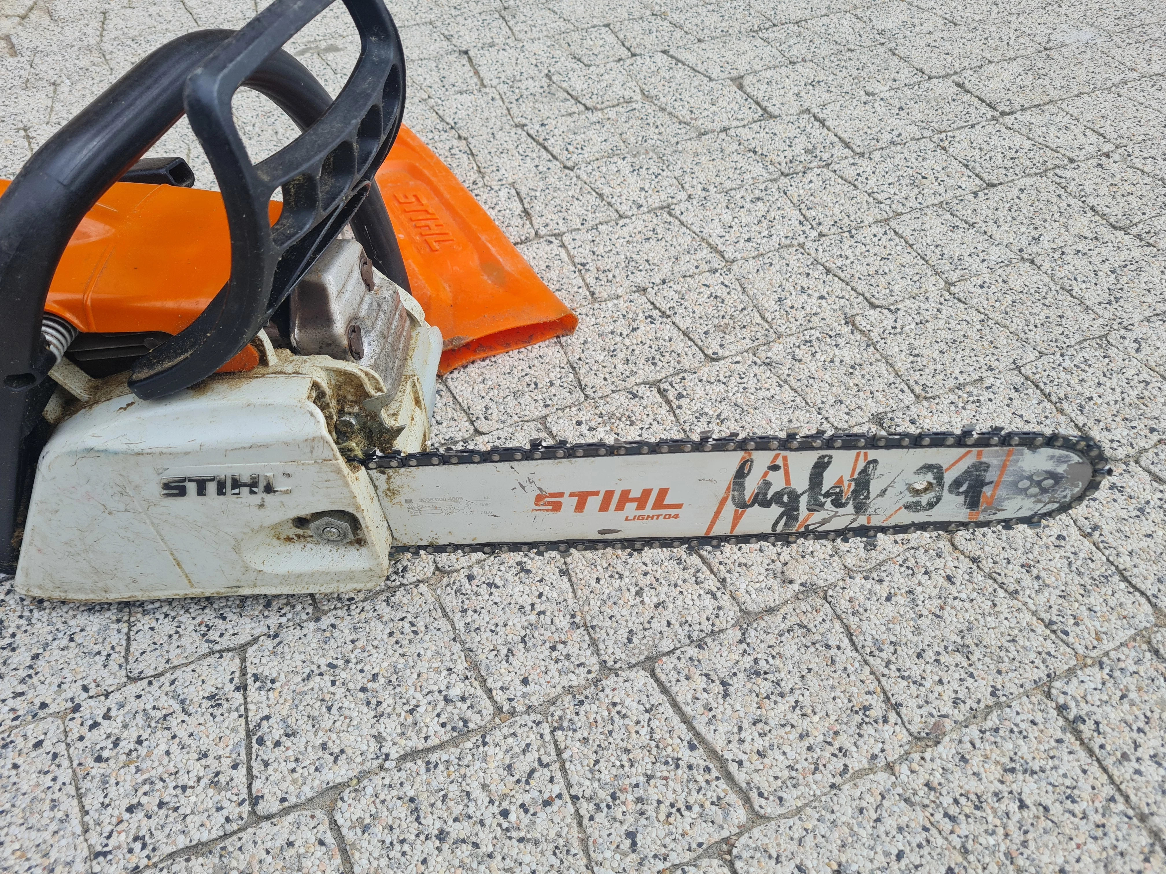 pila-spalinowa-stihl-ms211-2023r-odbior-osobisty-stan-11323-2
