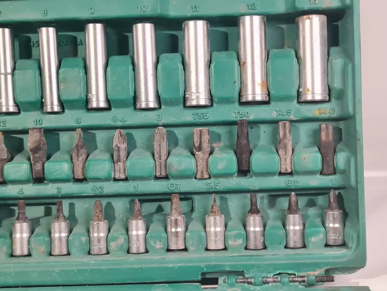 ZESTAW KLUCZY NASADOWYCH HONITON 1/2" I 1/4" 94 SZT