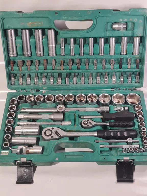 ZESTAW KLUCZY NASADOWYCH HONITON 1/2" I 1/4" 94 SZT