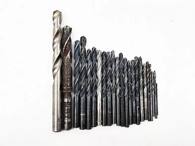 WKRĘTARKA DEWALT DCD776 + 2X AKU 1,3AH + ŁAD + 23 WIERTŁA + WALIZKA