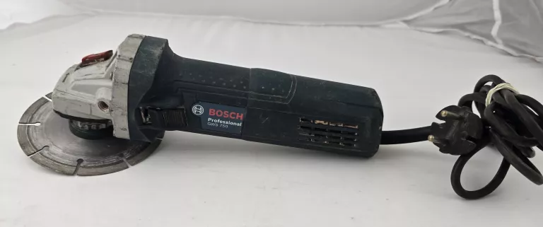 SZLIFIERKA KĄTOWA BOSCH GWS 750