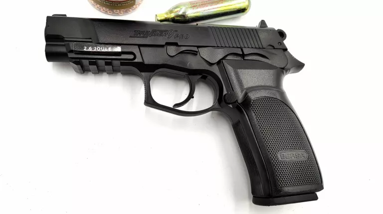 WIATRÓWKA BERSA THUNDER9PRO