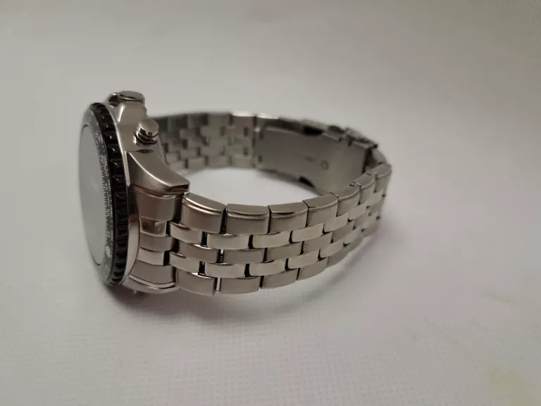 ZEGAREK MN W341