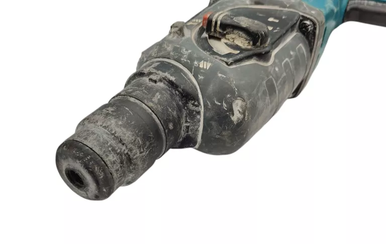 MŁOTOWIERTARKA MAKITA HR2470