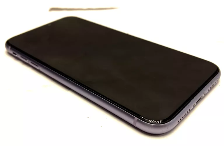 TELEFON IPHONE 11 64GB (81% KONDYCJA BATERII)
