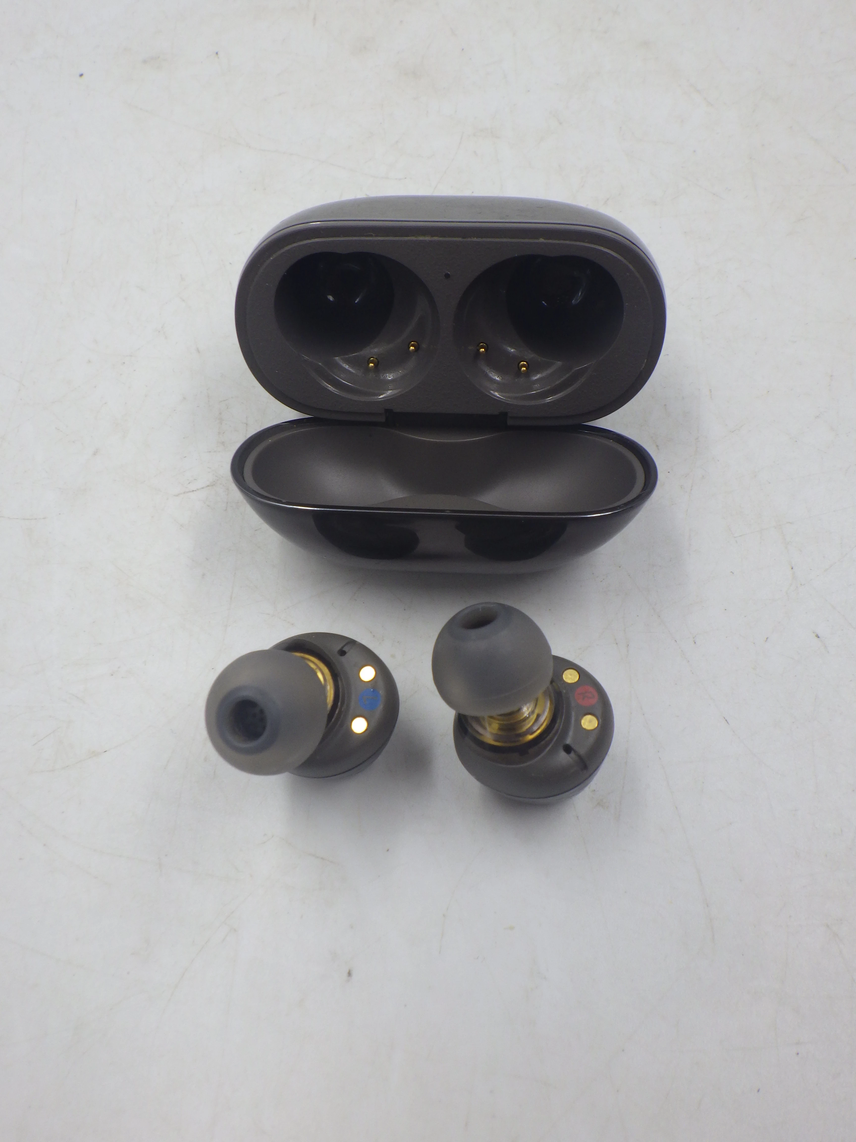 sluchawki-dokanalowe-soundpeats-engine4-kolor-dominujacy-129357-3