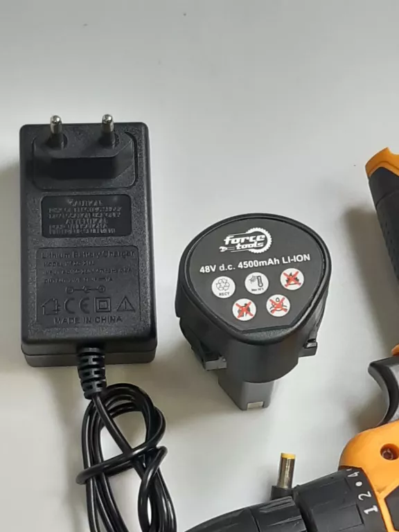 WKRĘTARKA AKUMULATOROWA FORCE TOOLS RK-4097