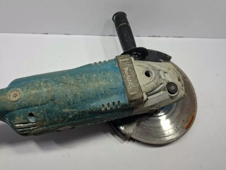 SZLIFIERKA KĄTOWA MAKITA GA9020R