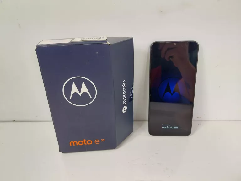 TELEFON MOTOROLA MOTO E22 4/64GB PUDEŁKO