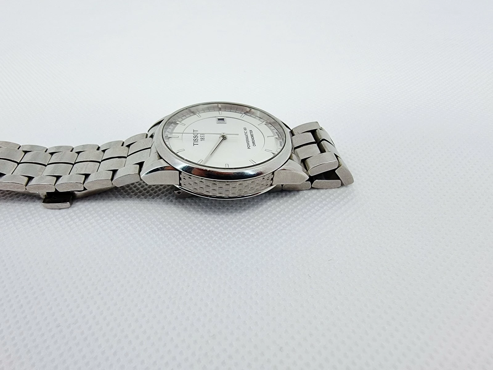 tissot-luxury-powermatic-80-automatic-cosc-t086408-ksztalt-koperty-129223-2