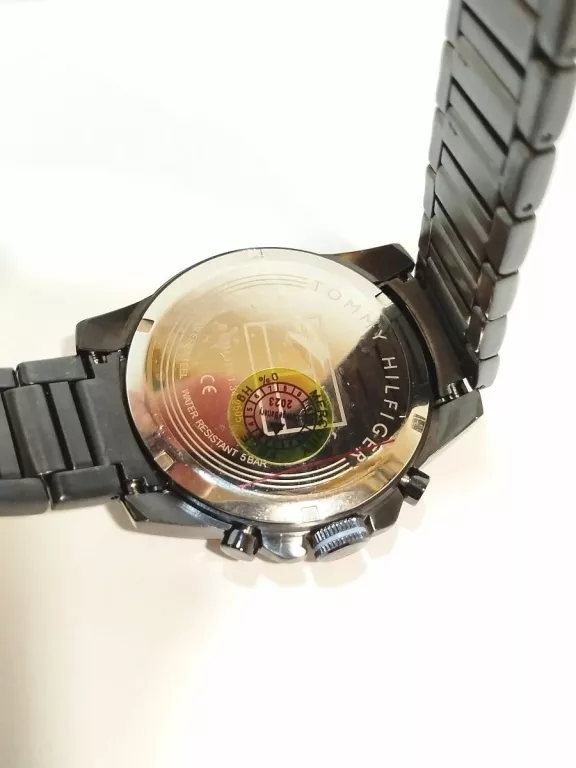 zegarek-tommy-hilfiger-th320134-funkcje-220-8