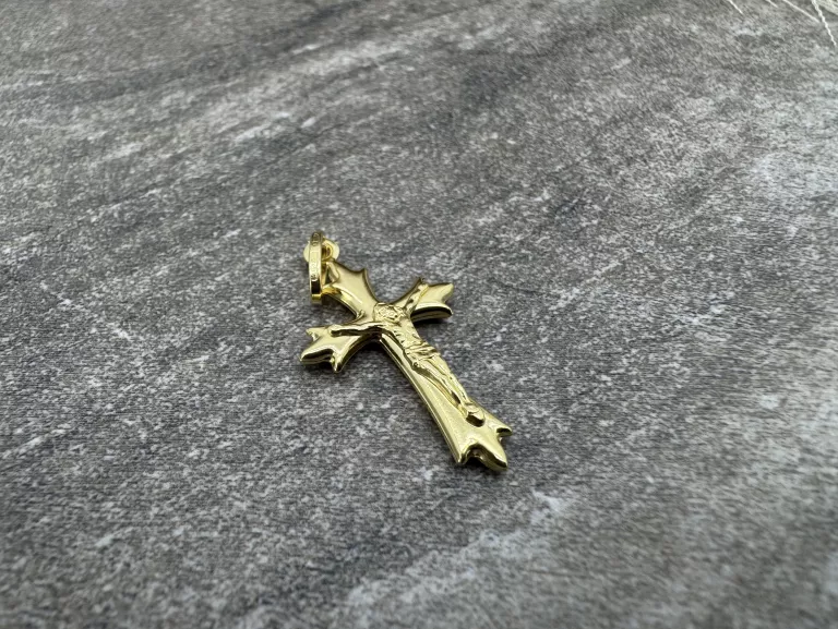 ZŁOTA ZAWIESZKA KRZYŻYK P:750 WAGA 1,45
