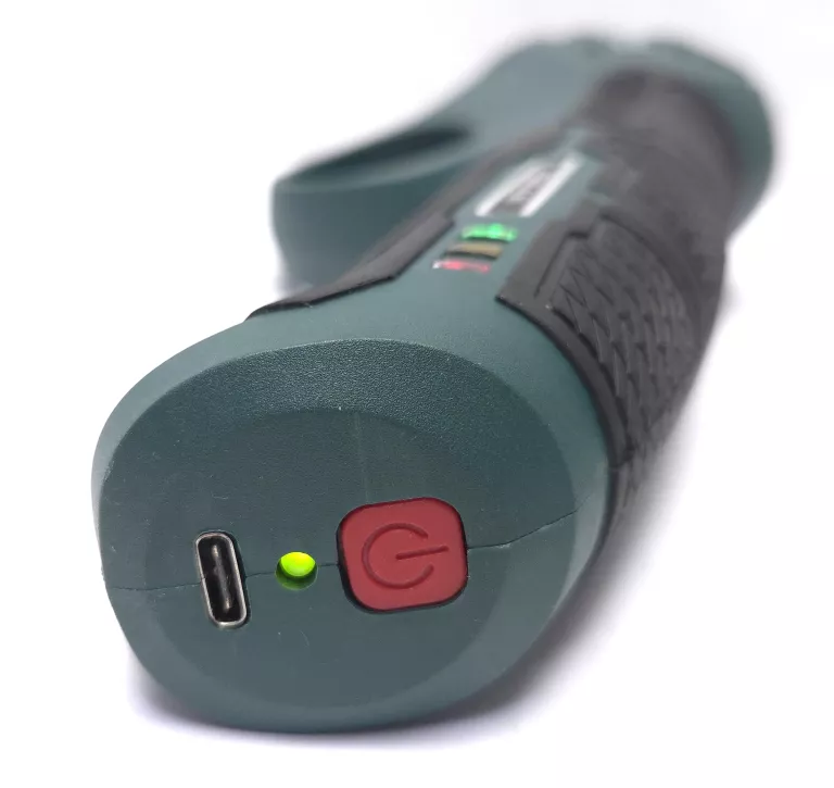 nozyce-elektryczne-parkside-paas-20-li-b1-stan-11323-2