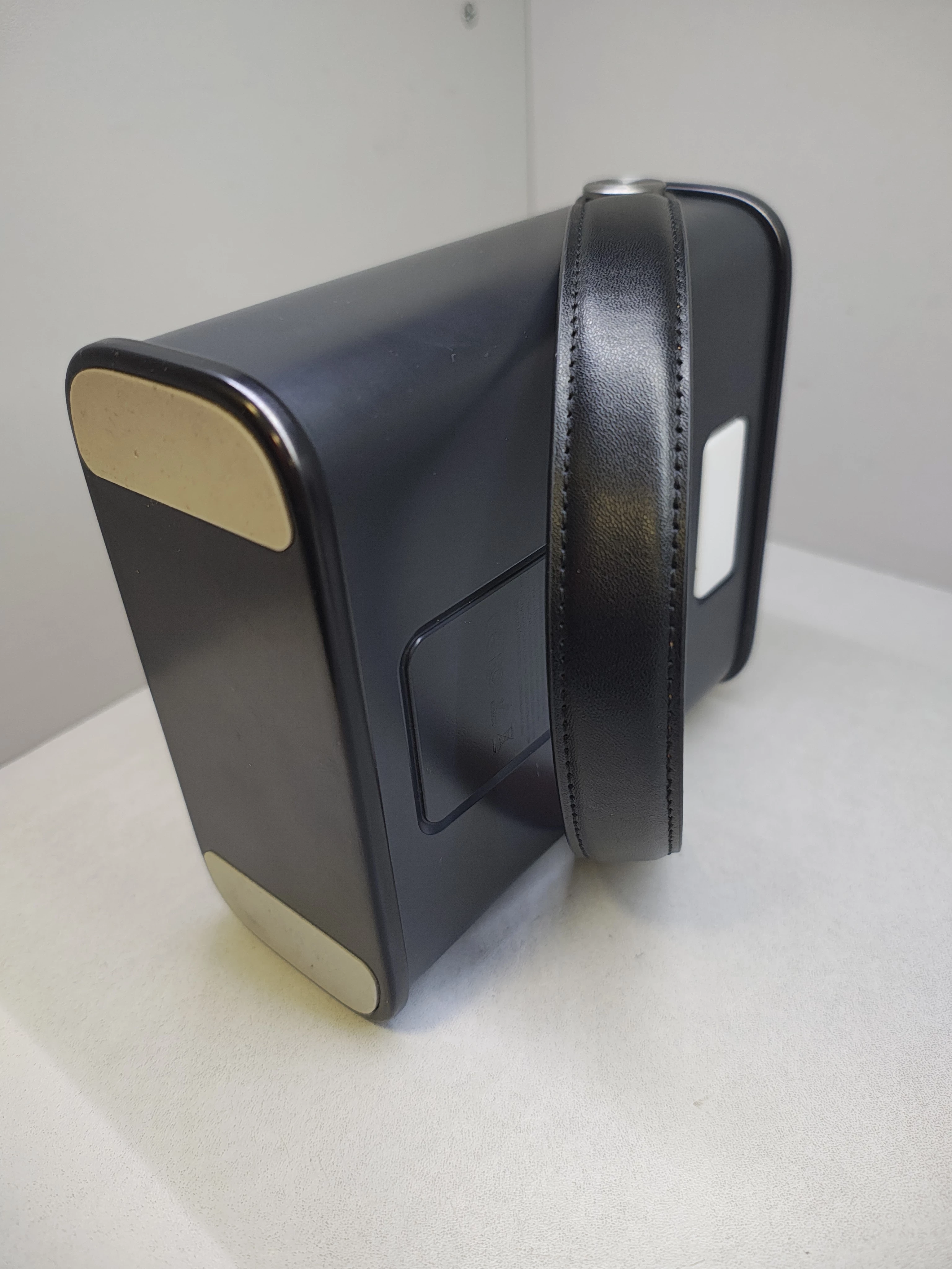 stacja-zasilania-usams-us-cd196-80000mah-130w-ean-gtin-6958444905280