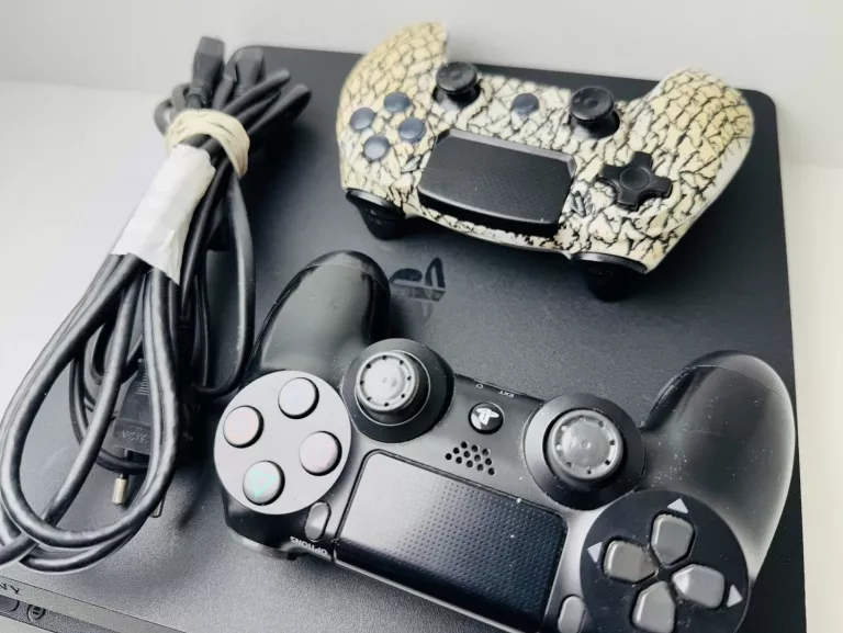 KONSOLA PS4 SLIM 500GB
