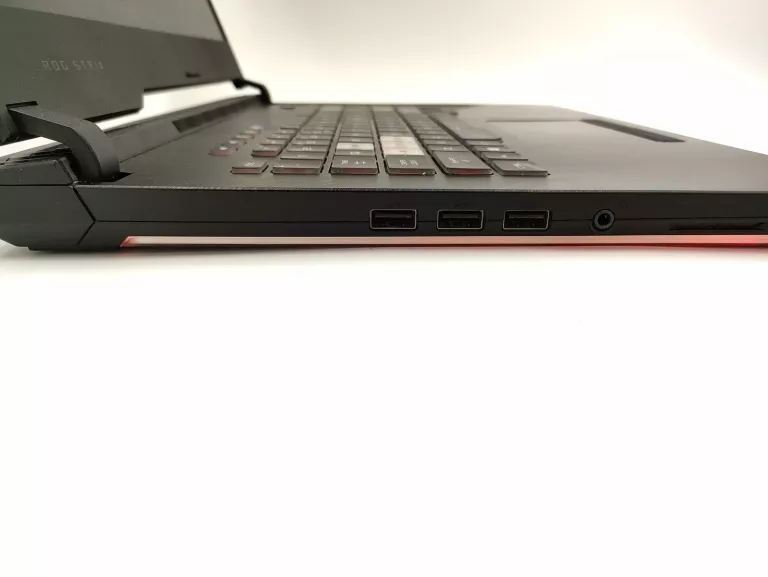 LAPTOP ASUS ROG STRIX I7/2060/512GB