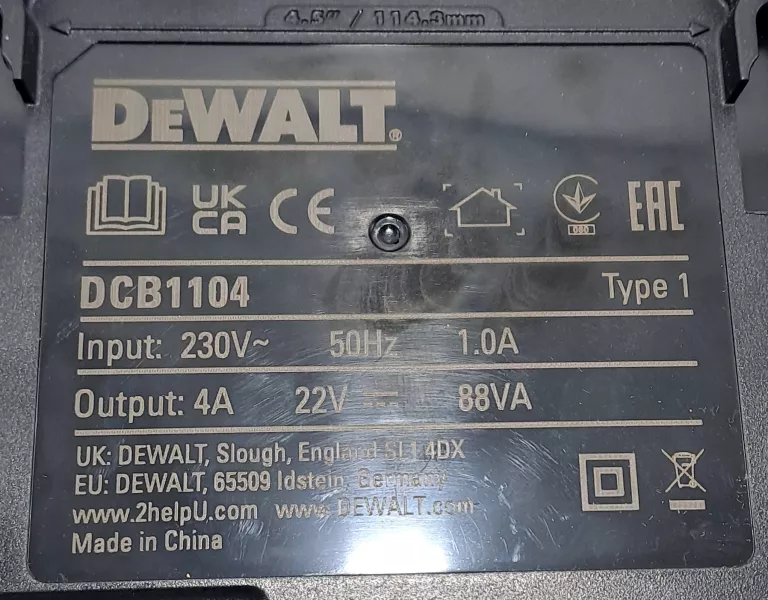 ŁADOWARKA DEWALT DCB1104