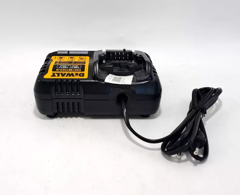 ŁADOWARKA DEWALT DCB1104