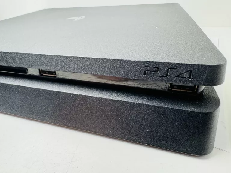 KONSOLA PS4 SLIM 500GB