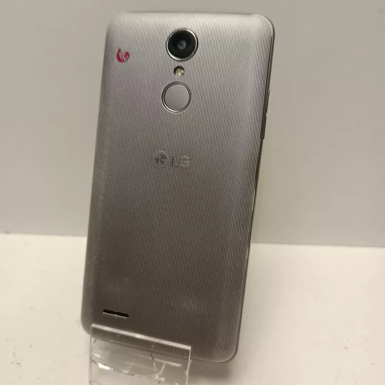 TELEFON LG  K8