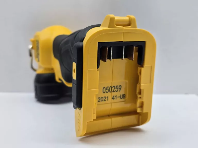 DEWALT LATARKA LED AKUMULATOROWA 18V DCL040 JAK NOWA ZOBACZ!!