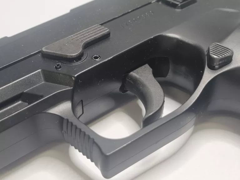 WIATRÓWKA SIG SAUER P320