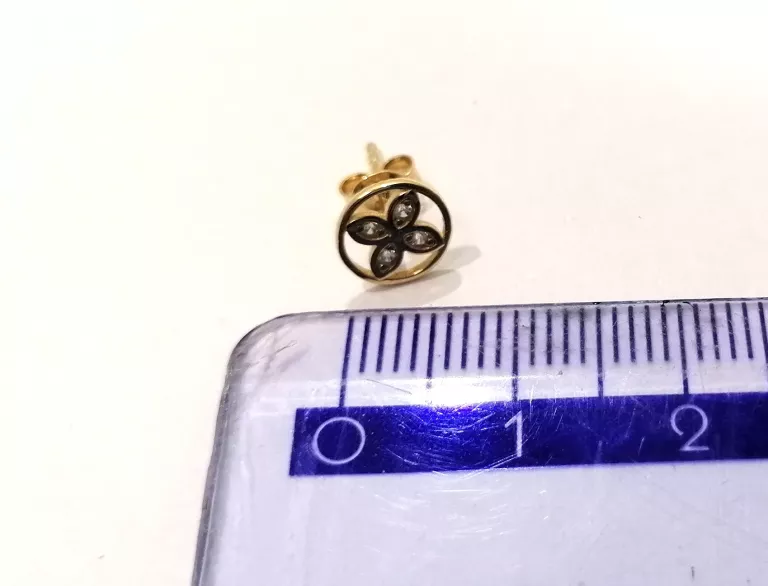 ZŁOTE KOLCZYKI W SZTYFCIE KÓŁECZKA 585 0,86G