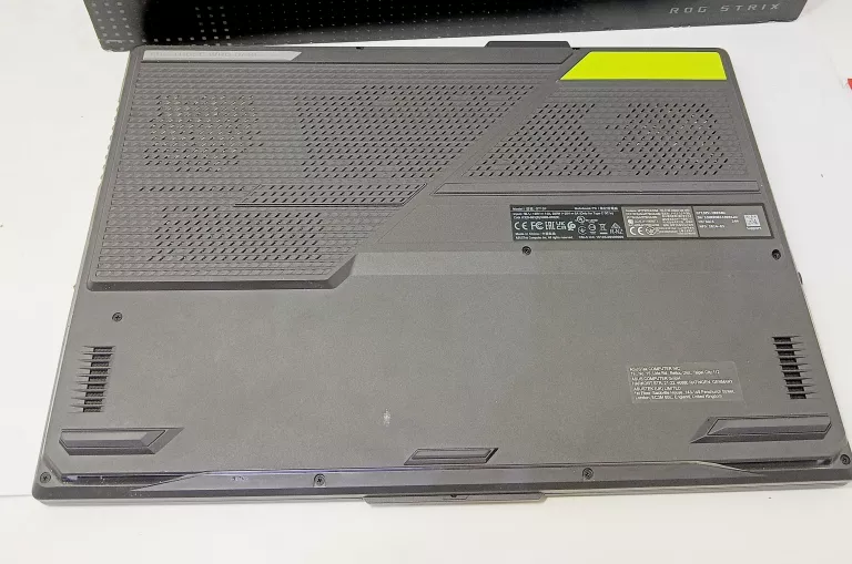 laptop-asus-rog-strix-g17-g713p-wielkosc-pamieci-ram-200941-2205