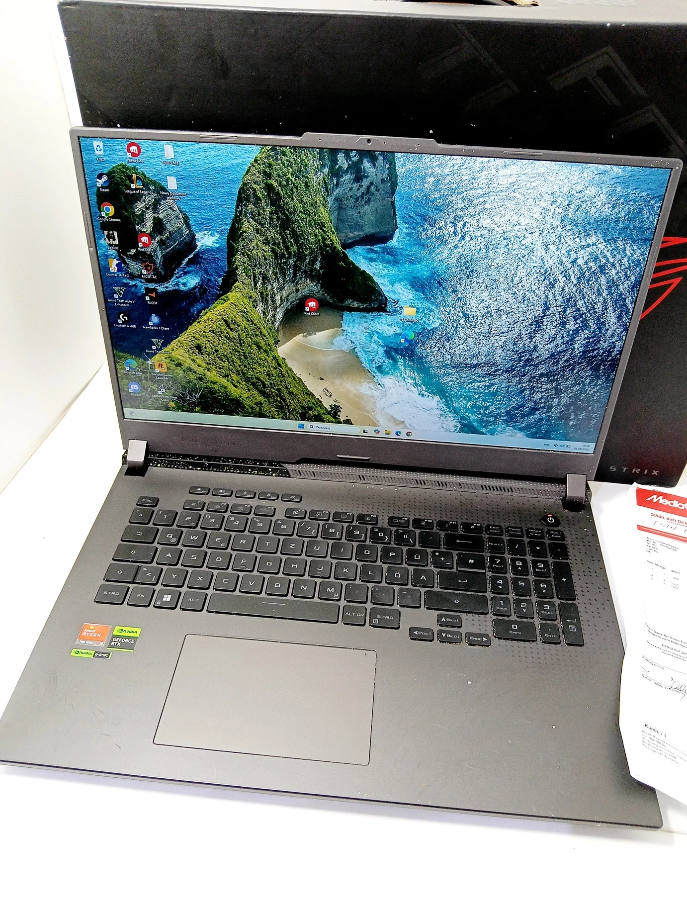 laptop-asus-rog-strix-g17-g713p-ean-gtin-4711081108122