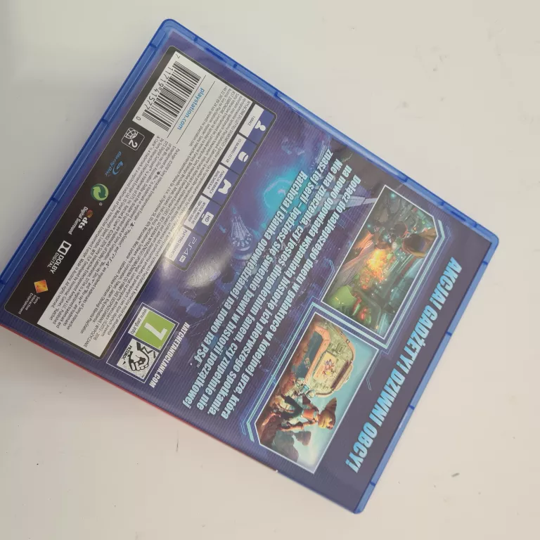 RATCHET CLANK PS4