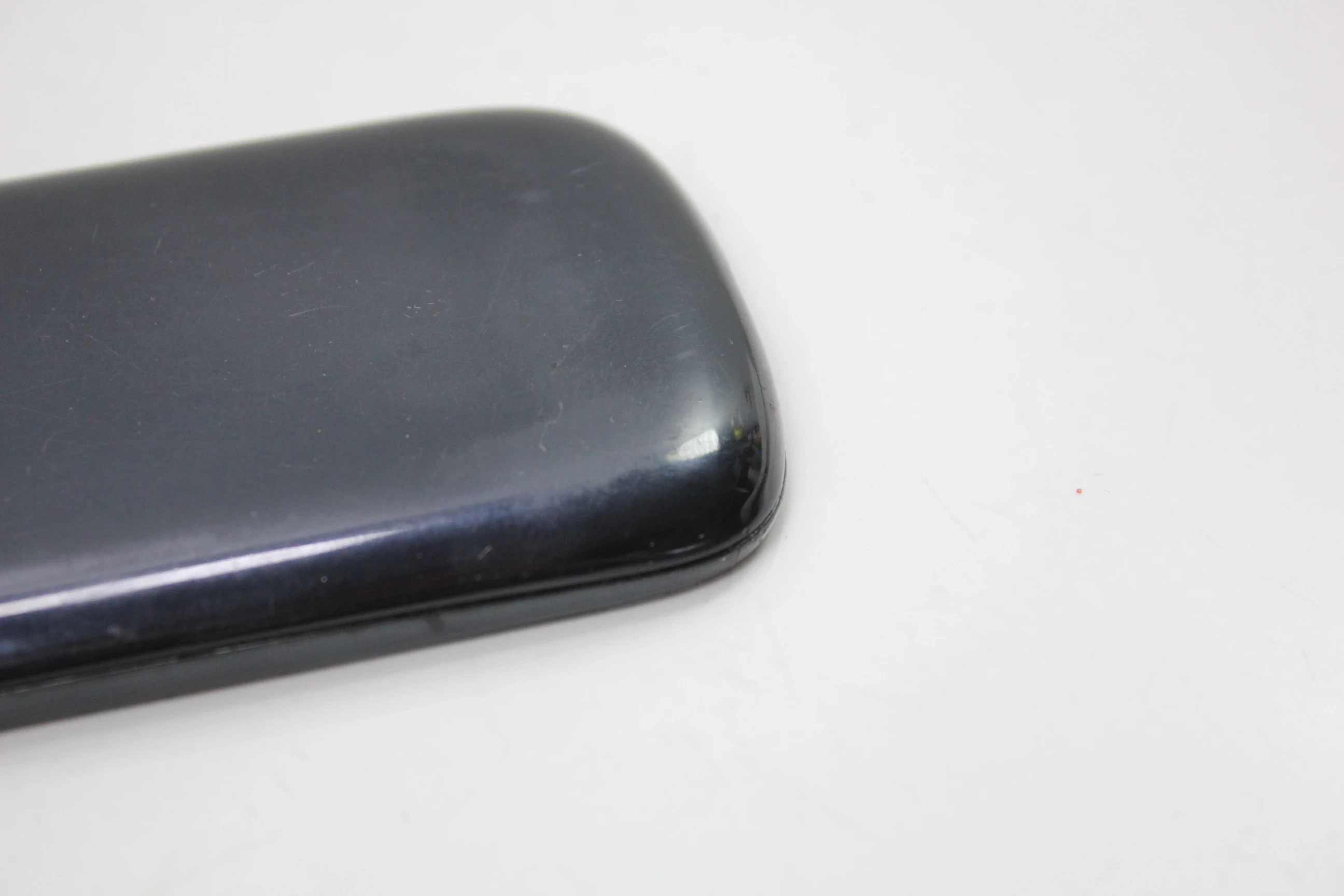 telefon-samsung-galaxy-s3-mini-przekatna-ekranu-400