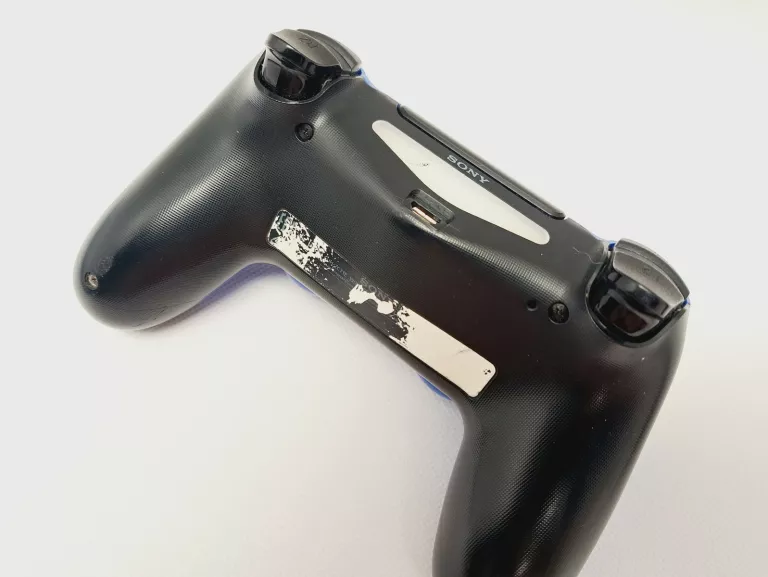 KONSOLA PS4 SLIM CUH-2216A 500 GB