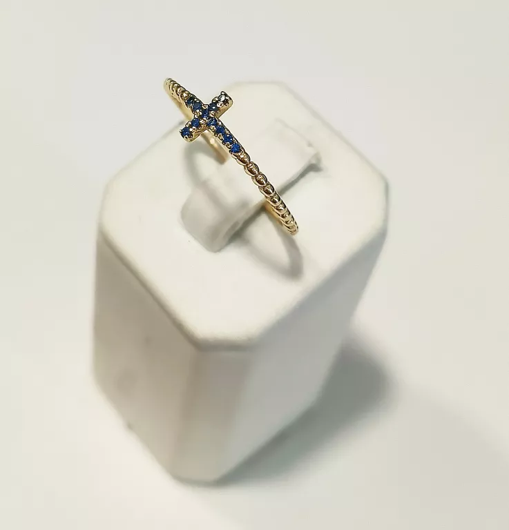 zloty-pierscionek-z-niebieska-cyrkonia-123g-plec-15851-1