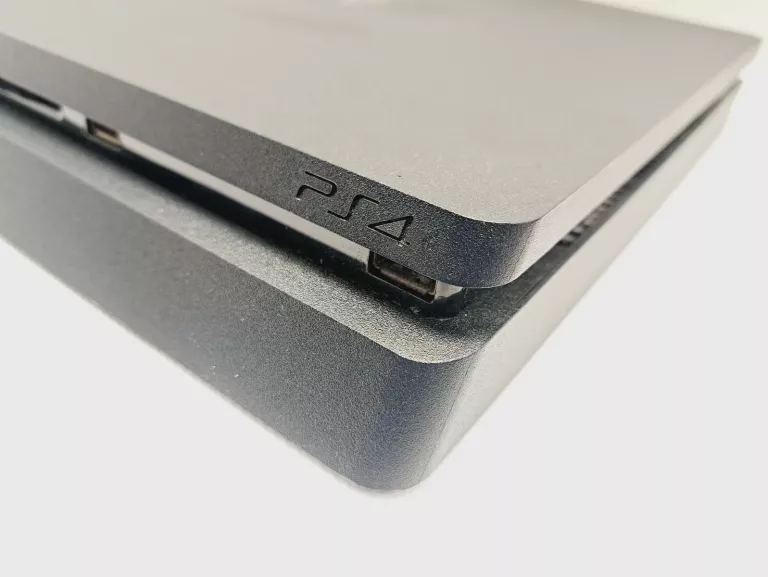 KONSOLA PS4 SLIM CUH-2216A 500 GB