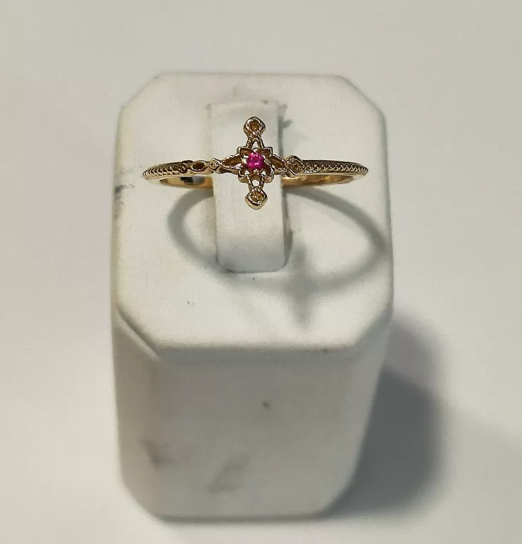 delikatny-zloty-pierscionek-z-rozowa-cyrkonia-120g-585-ean-gtin-5905868206586